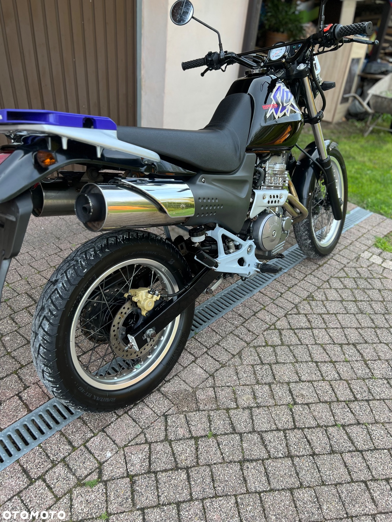 Honda SL