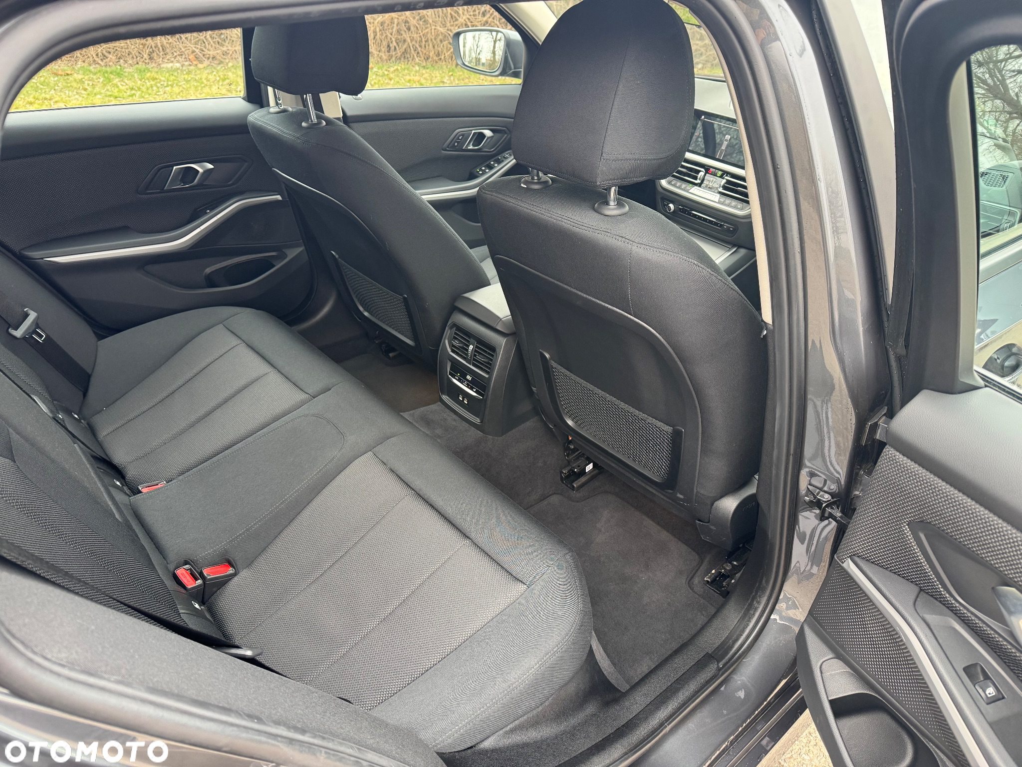 BMW Seria 3 320d Touring xDrive - 30