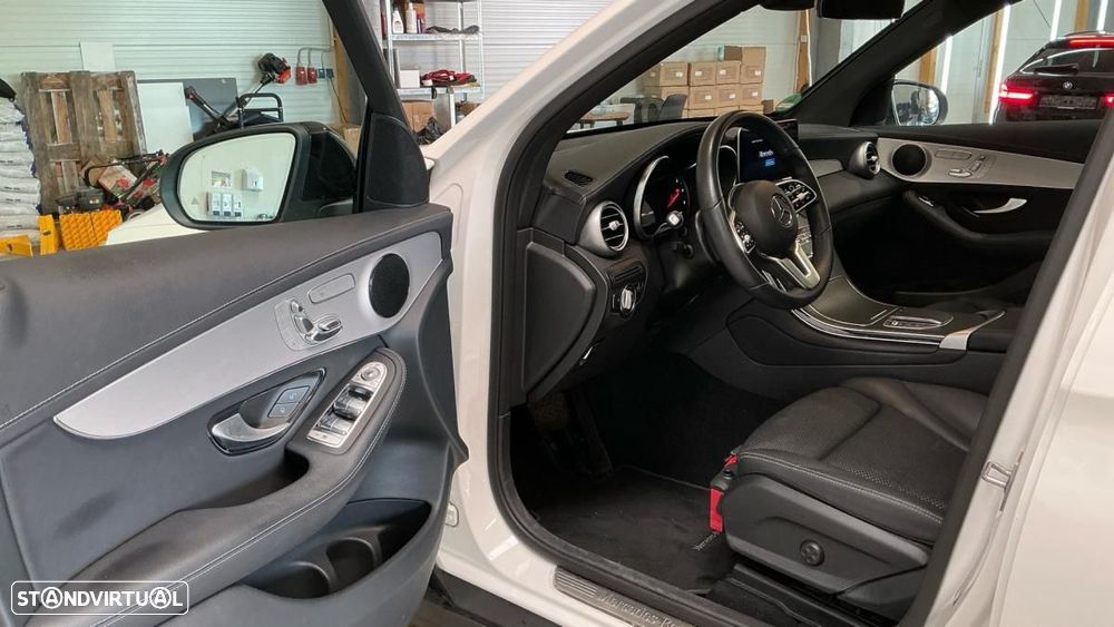 Mercedes-Benz GLC 300 de 4Matic 9G-TRONIC - 4
