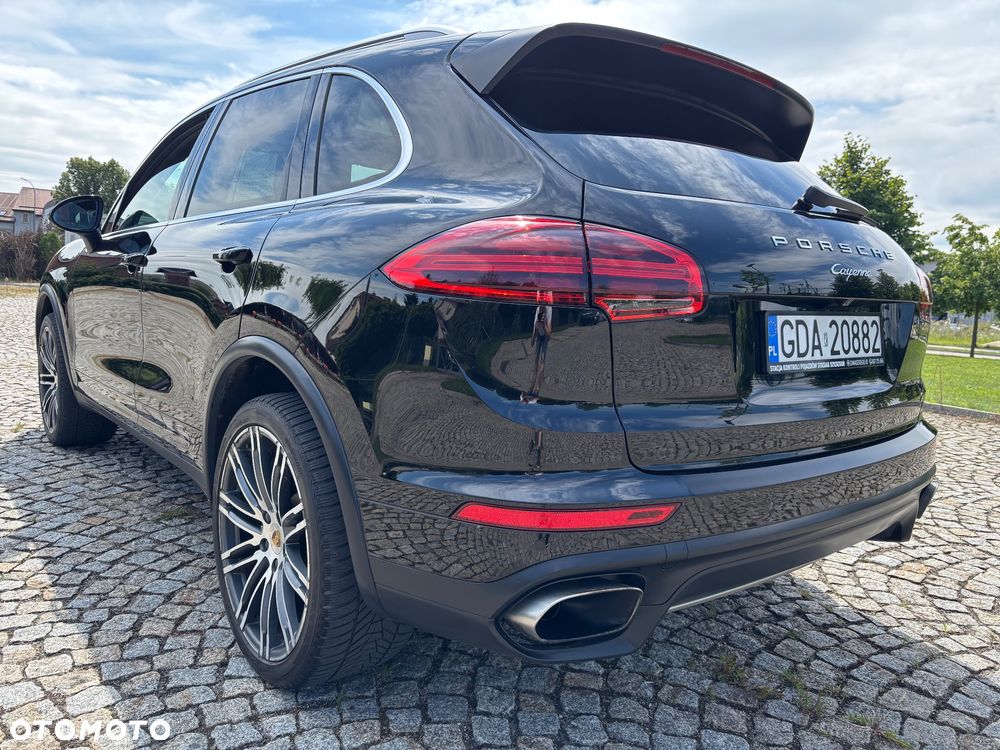 Porsche Cayenne Diesel Platinum Edition - 6