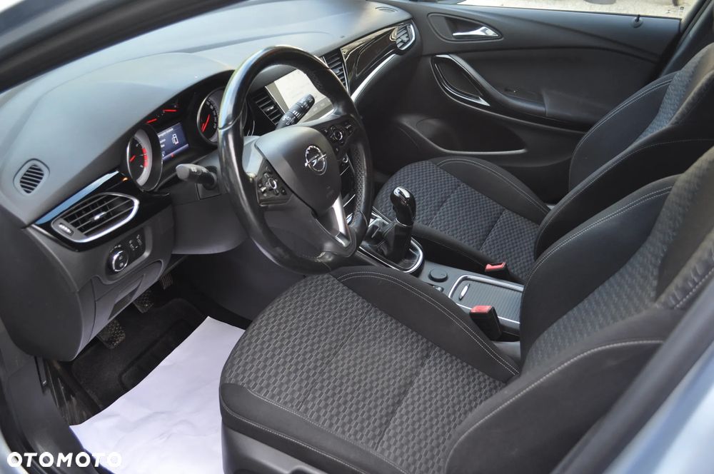 Opel Astra 1.4 Turbo Dynamic - 21