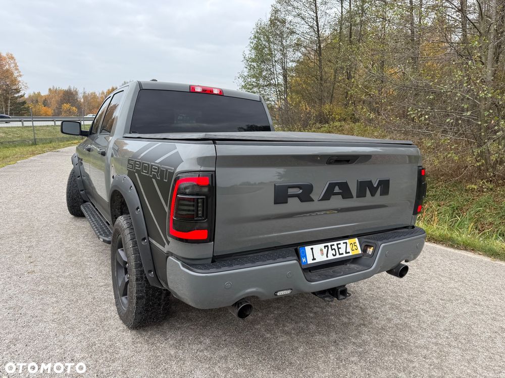 Dodge RAM 1500 5.7 4x4 - 2