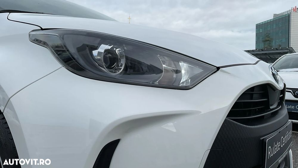 Toyota Yaris 1.5 VVT-i HSD Dynamic - 21