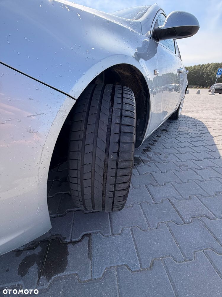 Opel Insignia 2.0 CDTI Cosmo - 10