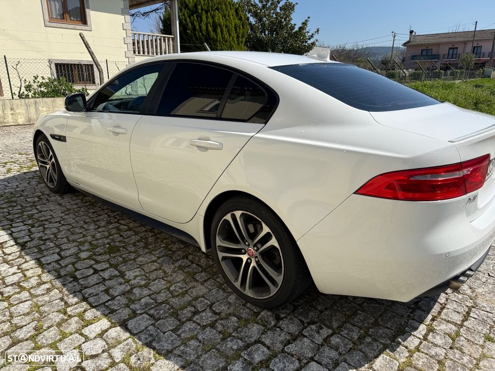 Jaguar XE 20d AWD Aut. R-Sport - 5