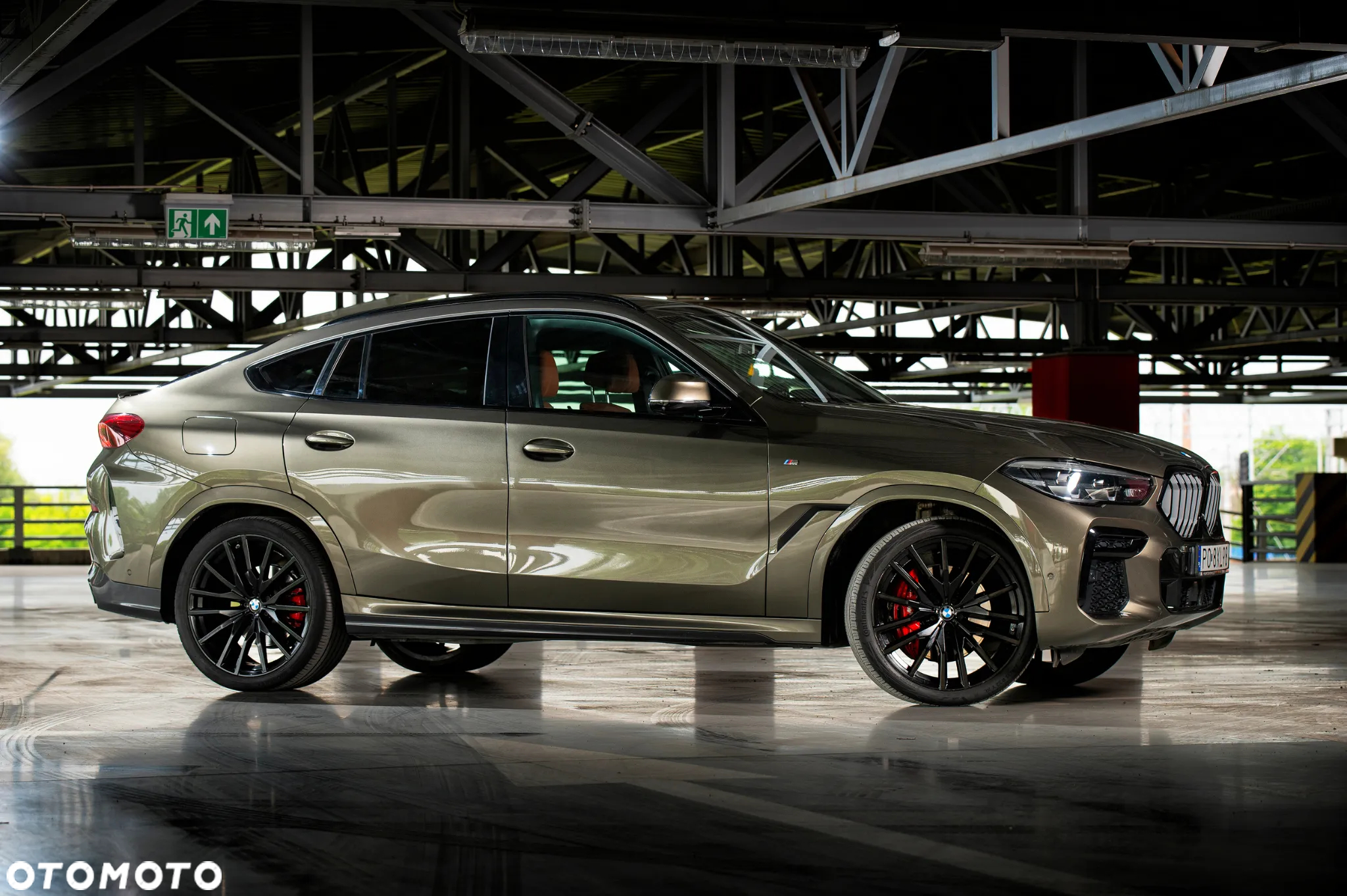 BMW X6 xDrive40i - 9