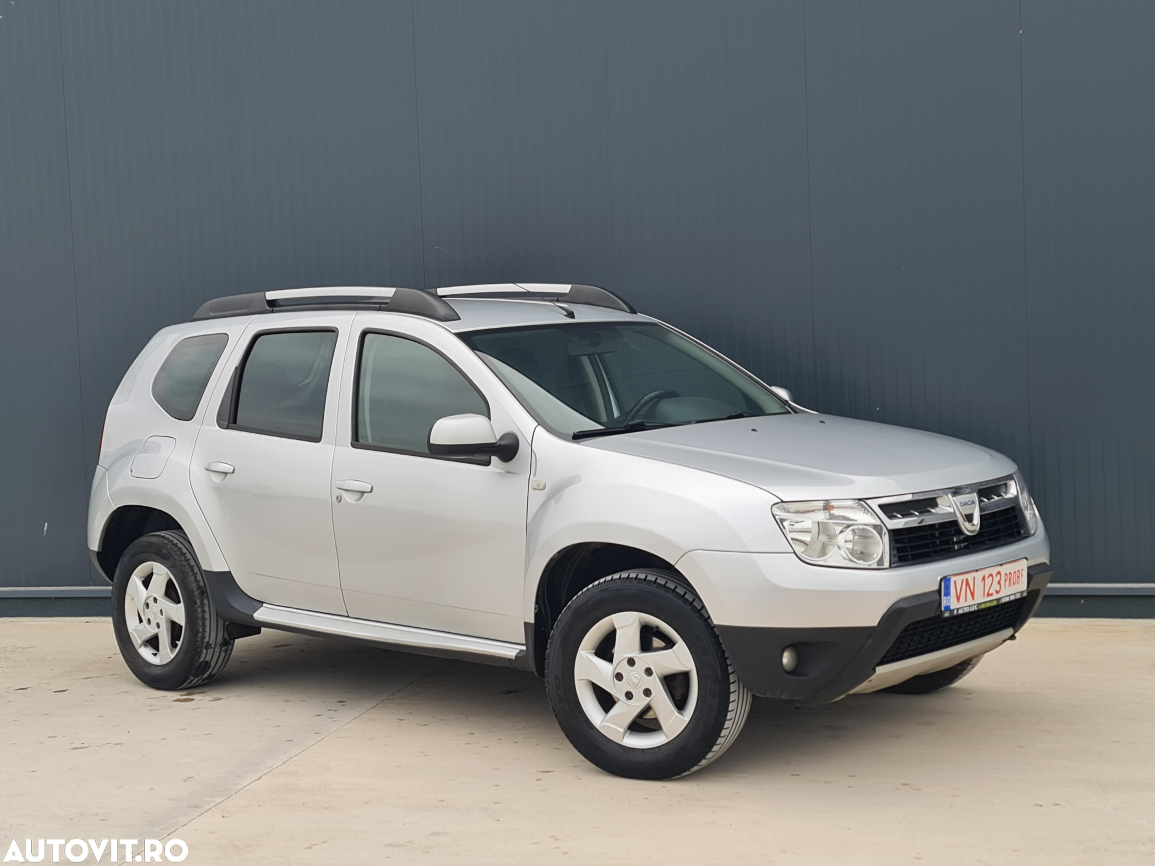 Dacia Duster 1.5 dCi 4x2 Laureate - 2