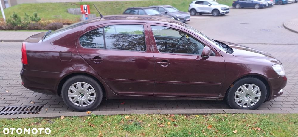 Skoda Octavia 2.0 TDI DPF Ambiente - 5