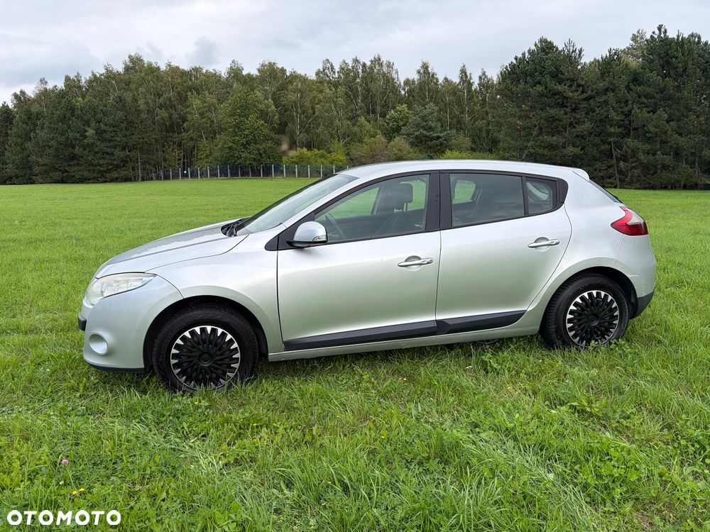 Renault Megane 1.5 dCi Dynamique - 2