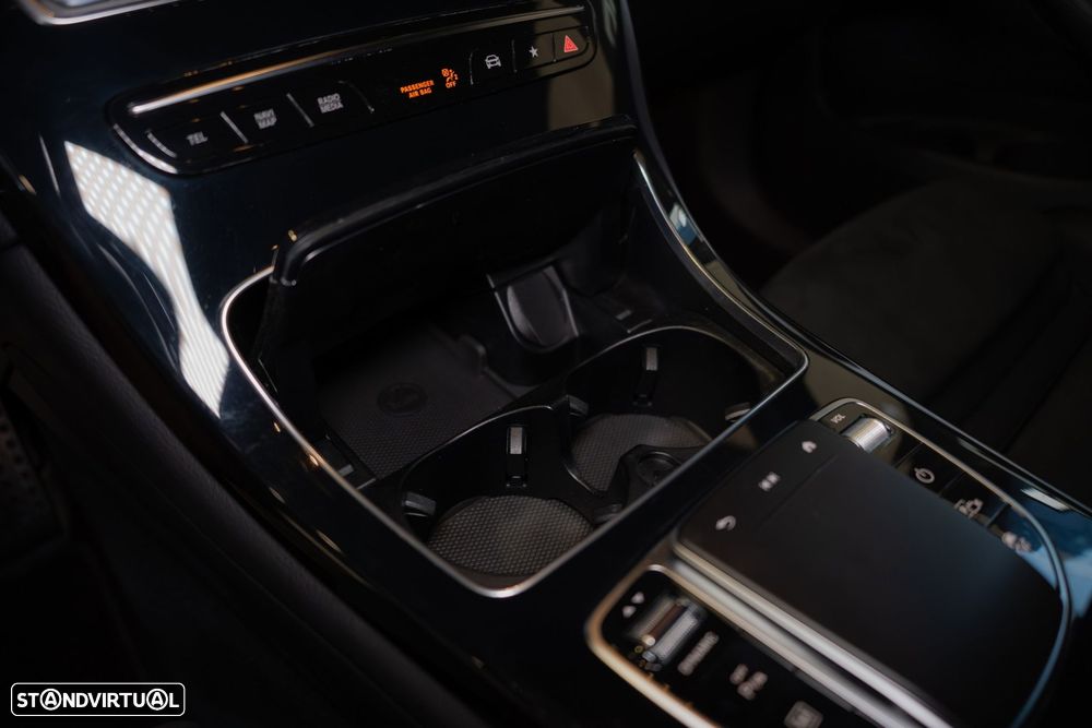 Mercedes-Benz GLC 300 de Coupe 4Matic 9G-TRONIC AMG Line - 42