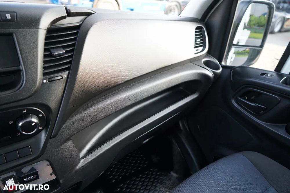 Iveco DAILY 35-140 / Platformă autotractivă / MULTITEL 160 ALUMINIU / 4 STABILIZATOARE / MANUALĂ / 2017 - 32