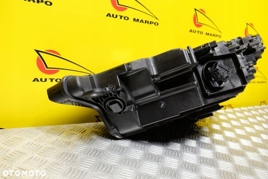 AUDI E-TRON 2018- REFLEKTOR LAMPA FULL LED PRAWA USA - 10