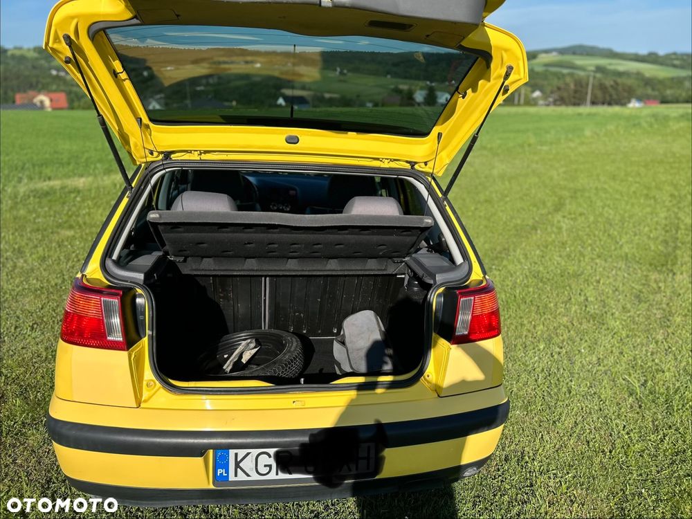 Seat Ibiza 1.4i Select - 17
