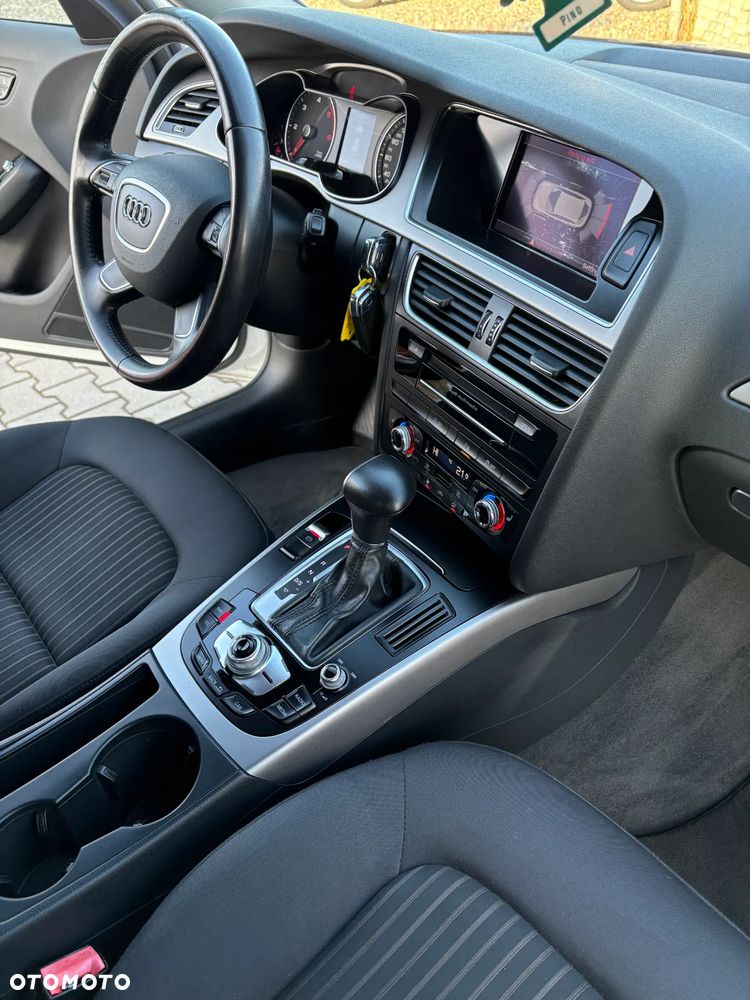 Audi A4 Avant 2.0 TDI DPF clean diesel multitronic Attraction - 8