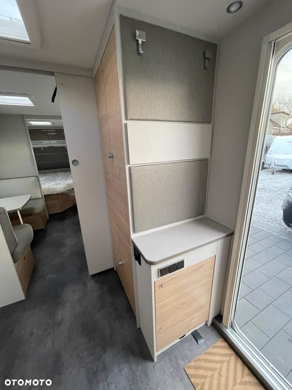 Dethleffs Nomad 730FKR - 19