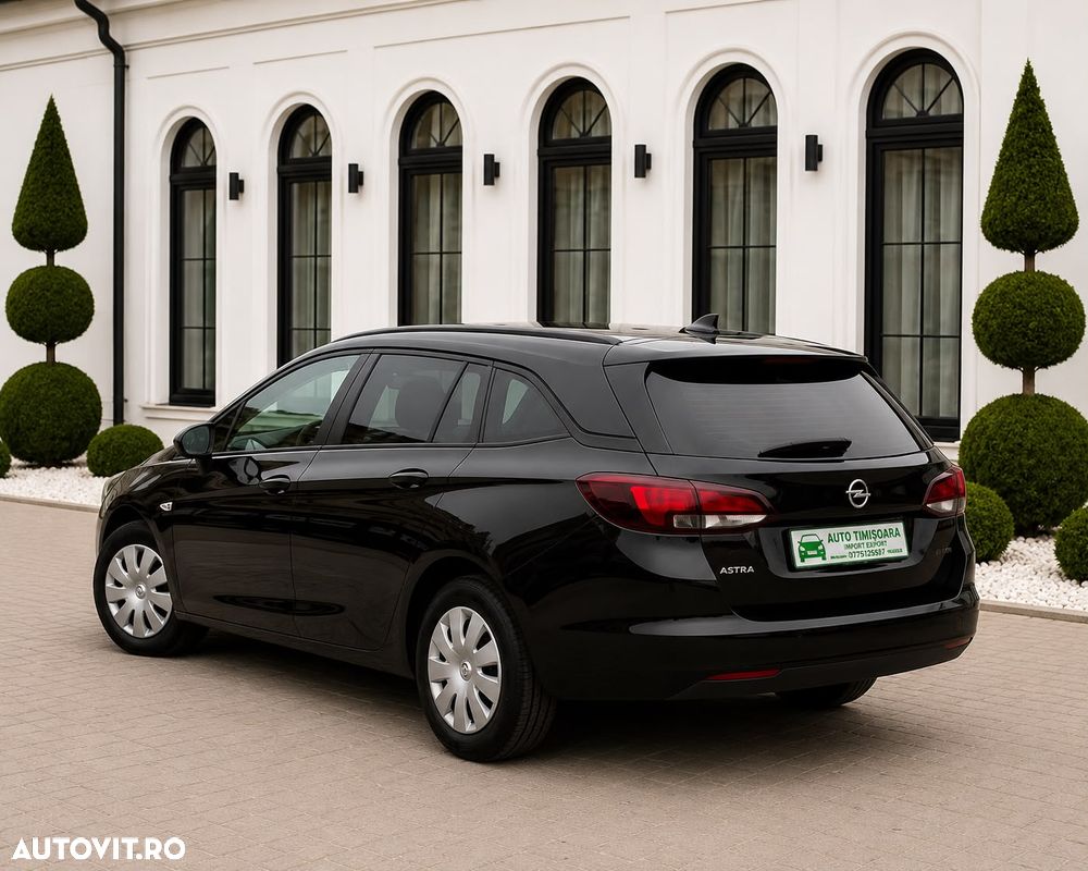 Opel Astra - 4