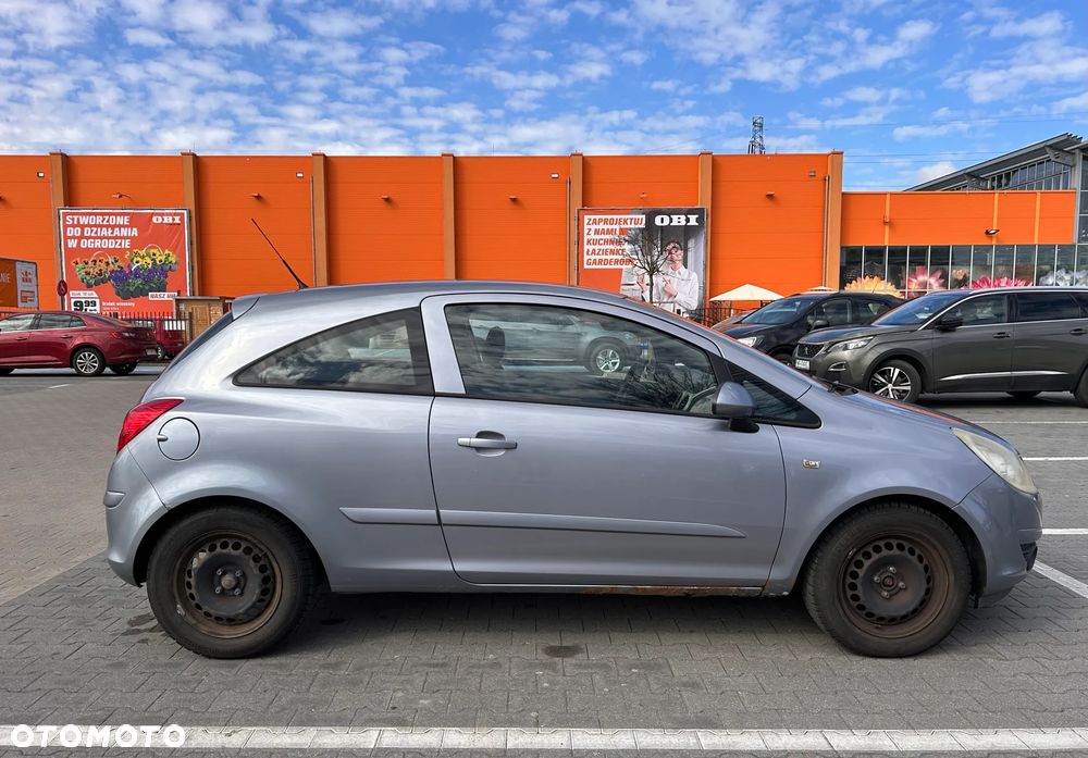 Opel Corsa - 2