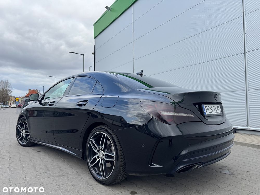 Mercedes-Benz CLA 200 7G-DCT AMG Line - 6