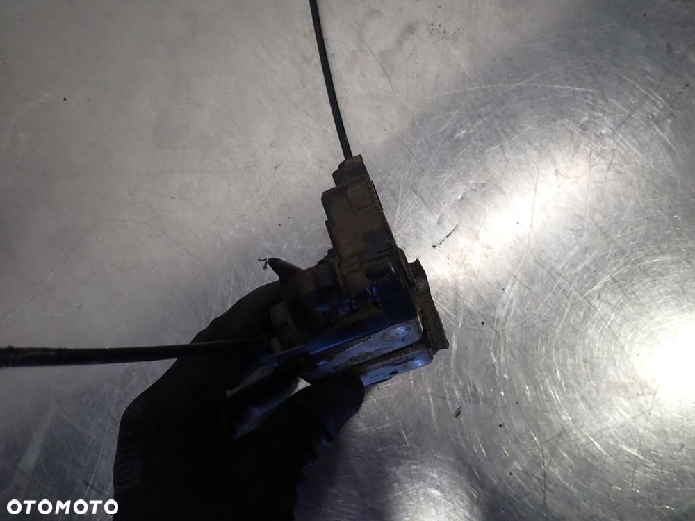 ZAMEK LEWY PRZÓD DRZWI RENAULT CLIO III LIFT 1.5 - 6