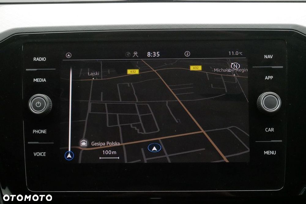 Volkswagen Passat Variant - 21