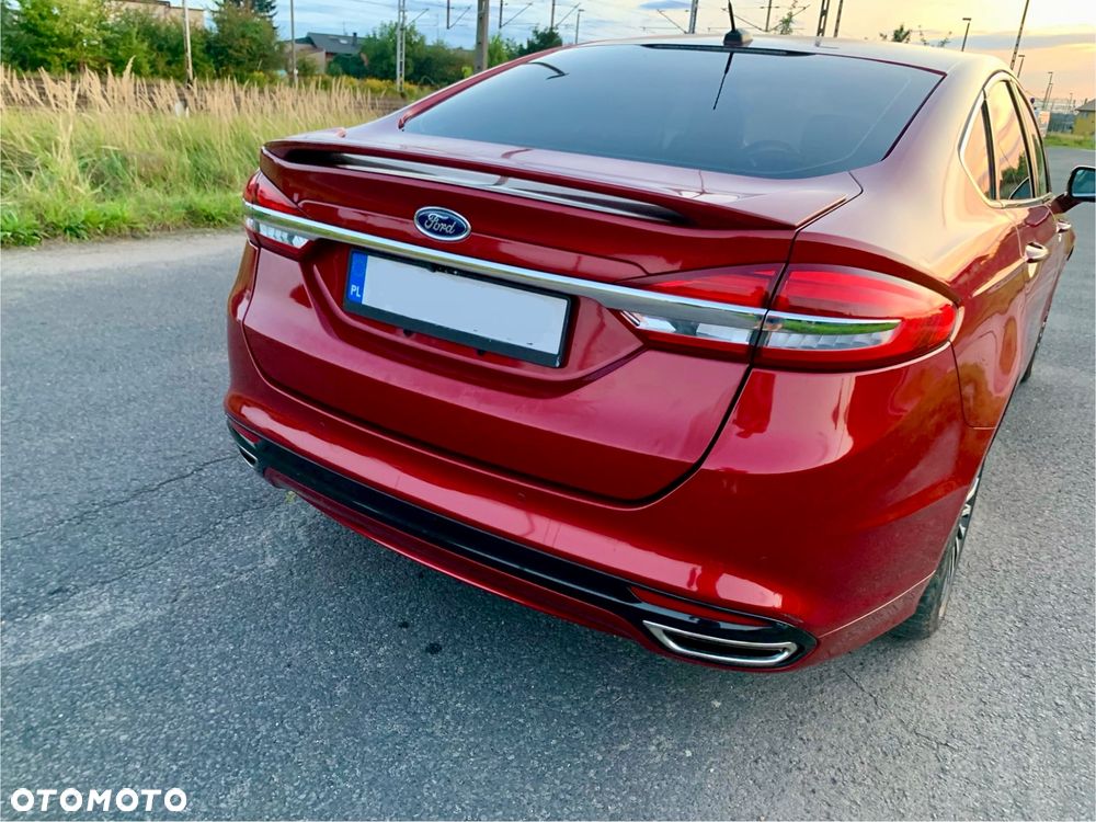 Ford Mondeo 2.0 EcoBoost Titanium - 3