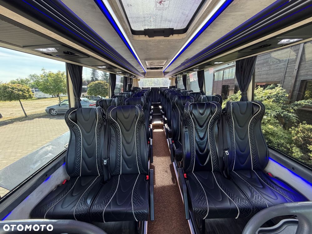 Iveco 70C - 16