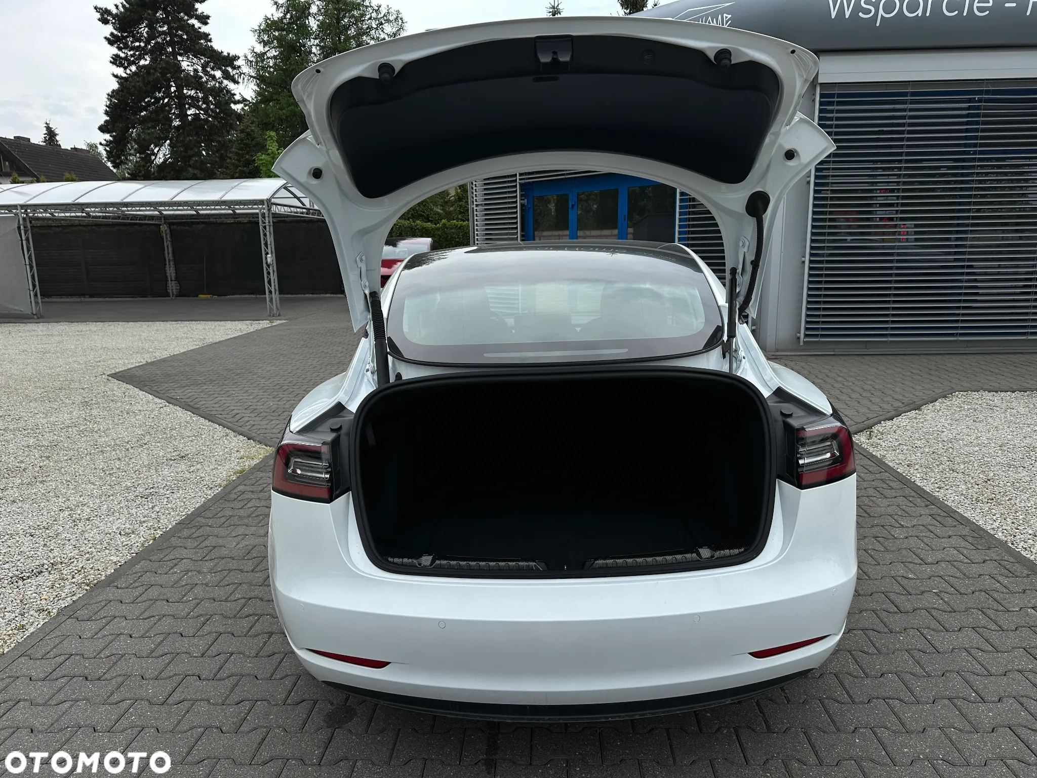 Tesla Model 3 RWD - 9