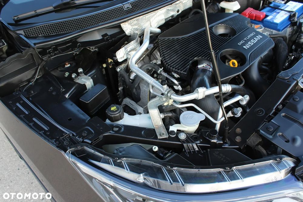 Nissan Qashqai 1.6 DIG-T TEKNA+ - 36