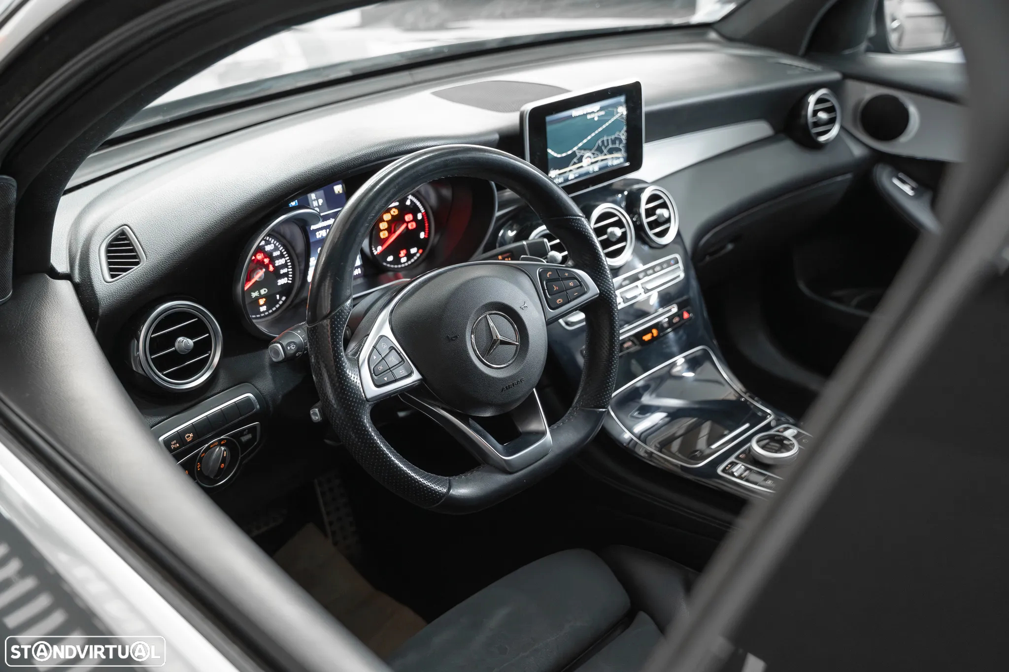 Mercedes-Benz GLC 250 d AMG Line 4-Matic - 8