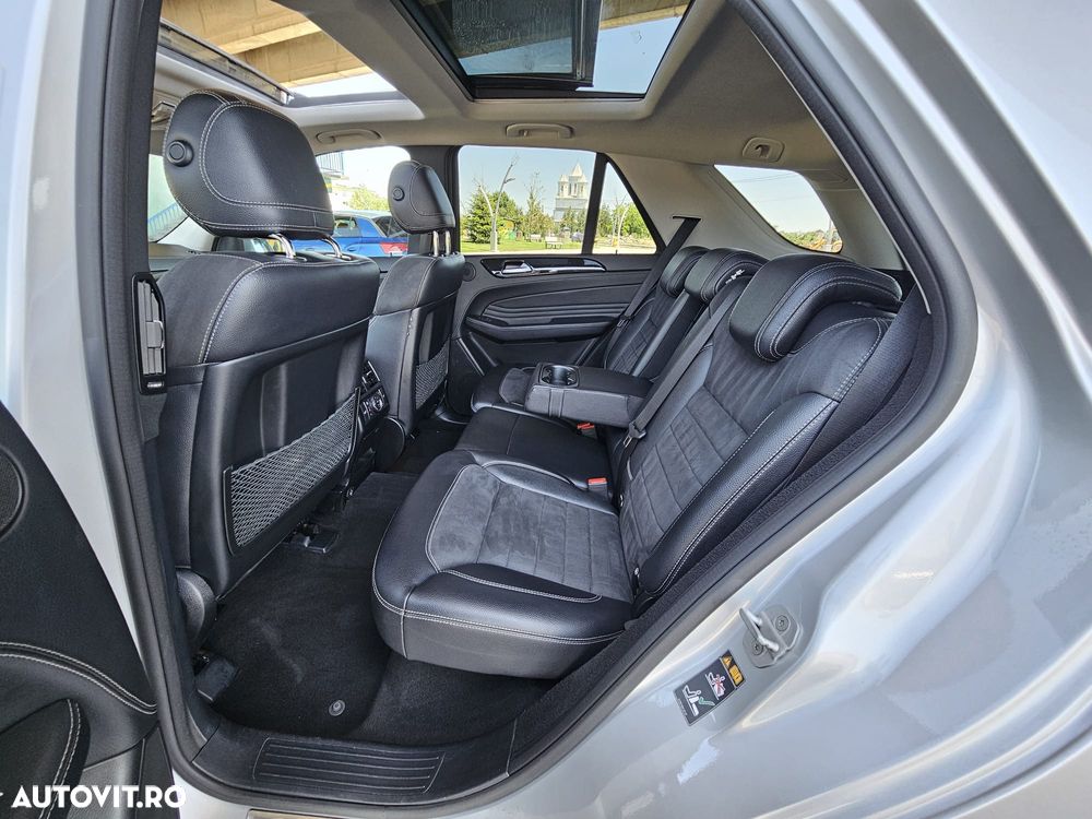 Mercedes-Benz ML 350 BlueTEC 4MATIC 7G-TRONIC - 7