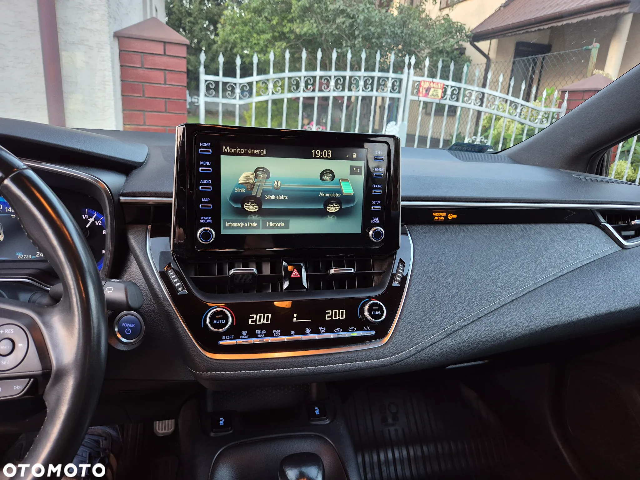 Toyota Corolla 1.8 Hybrid Comfort - 26
