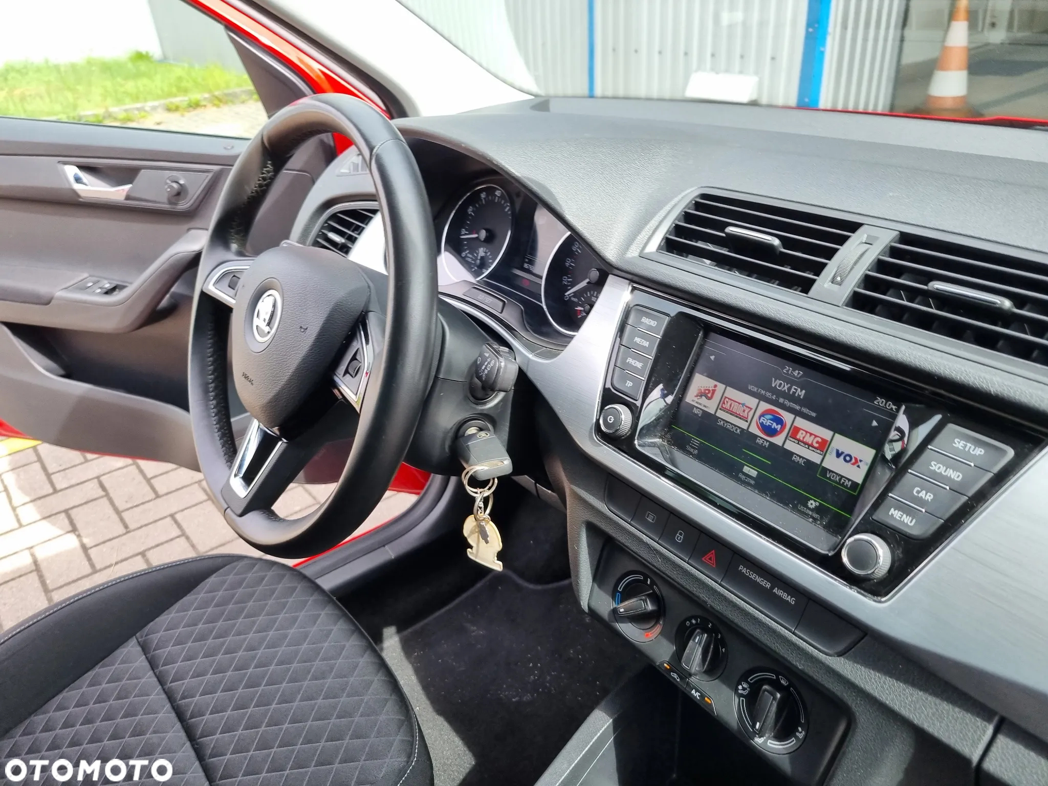 Skoda Fabia 1.2 TSI Monte Carlo - 11