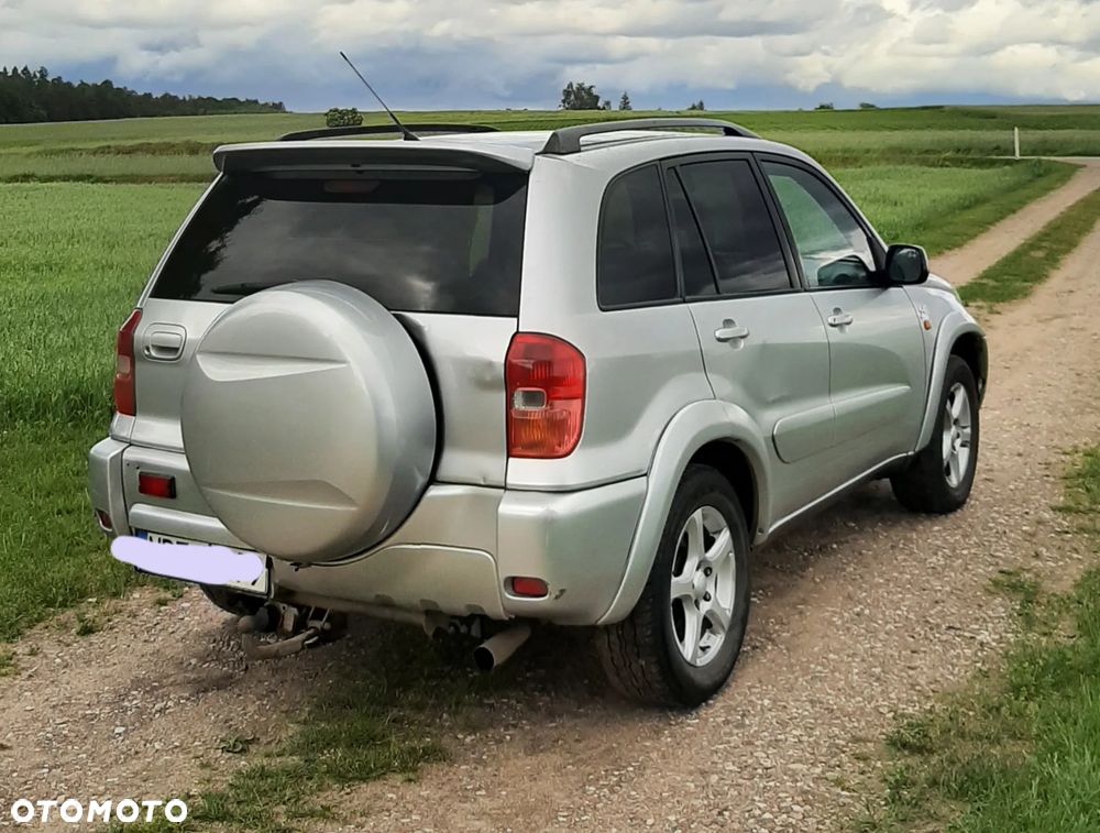 Toyota RAV4 2.0 VVT-i 4x4 - 7