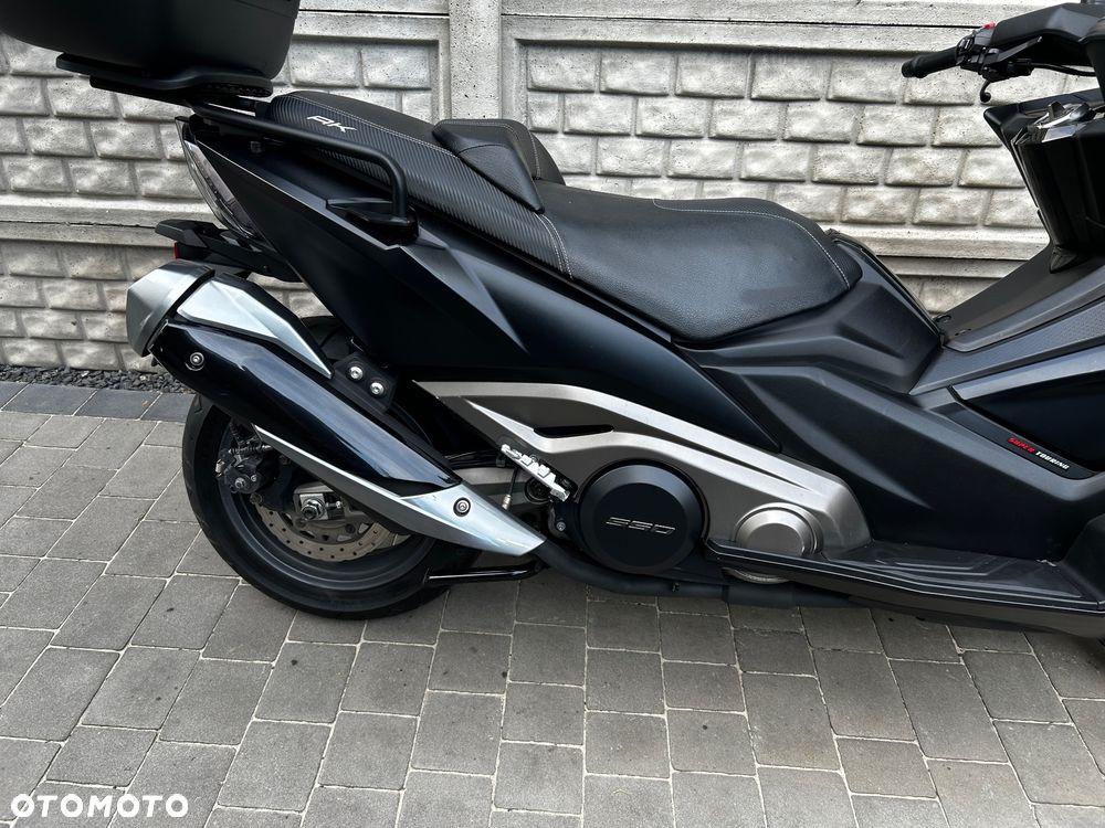 Kymco AK 550 - 6