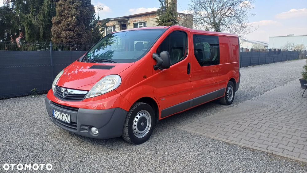 Opel VIVARO - 1