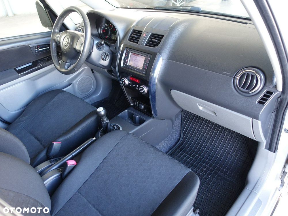 Suzuki SX4 1.6 VVT 4x4 Limited - 18