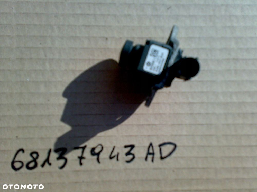 jeep grand cherokee wk2 2014 - kamera tylna z klapy orginał idealna - 2