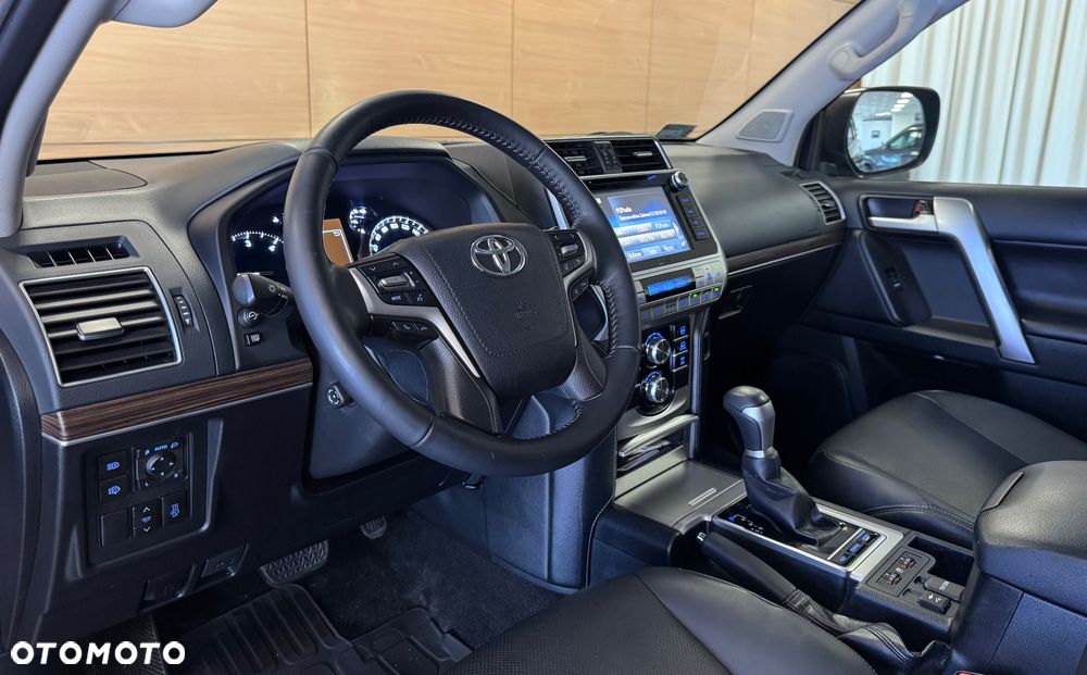 Toyota Land Cruiser LC 2.8 D-4D Invincible - 7