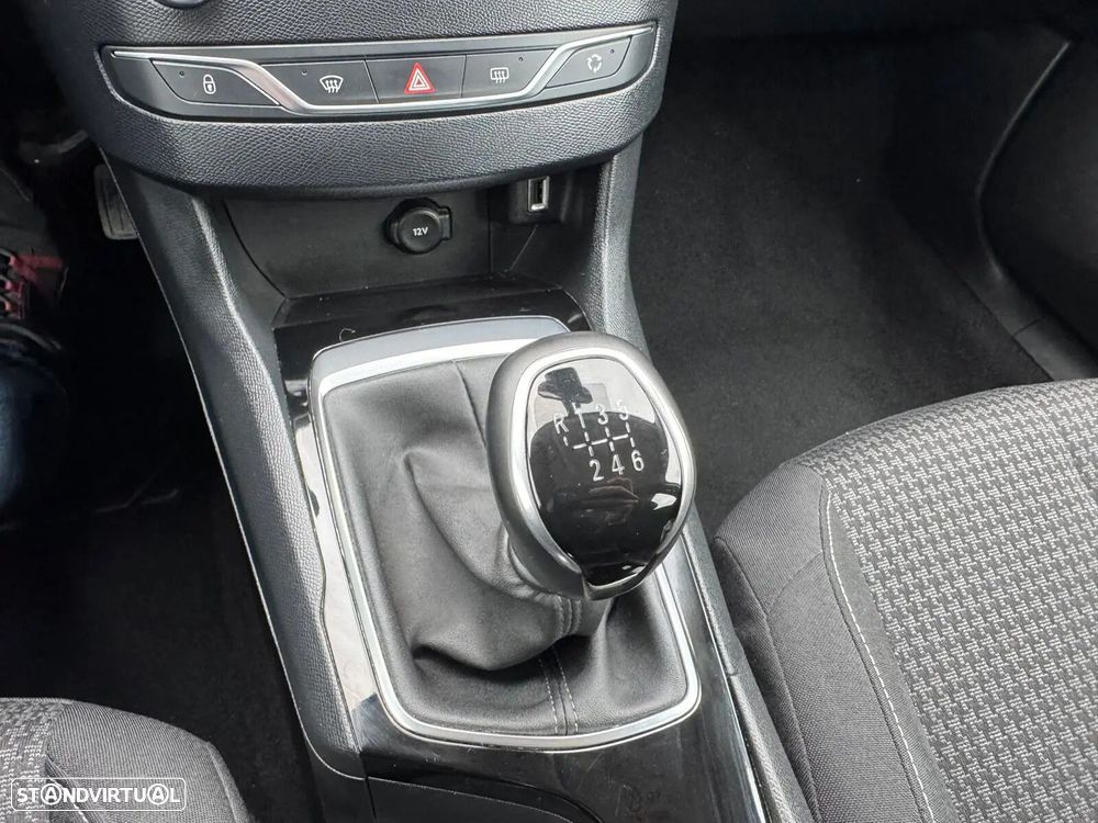 Peugeot 308 1.5 BlueHDi Active Pack - 23