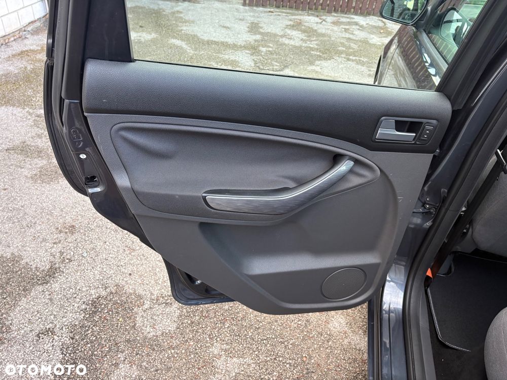 Ford Focus C-Max - 24