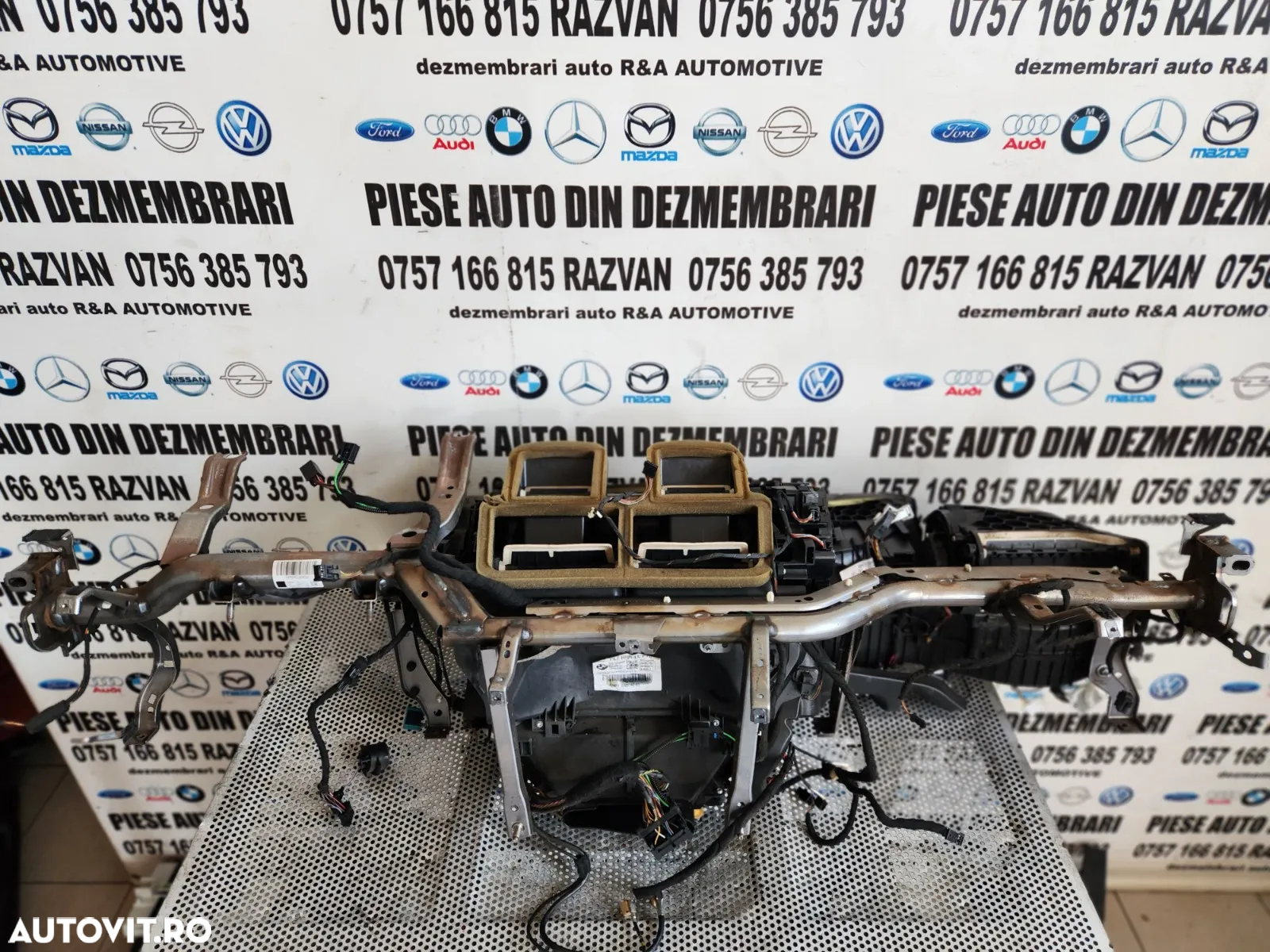 Armatura Tulumba Bord Carcasa Aeroterma Completa Bmw Seria 3 F30 F31 F34 Seria 4 F32 F33 F36 Volan - 4