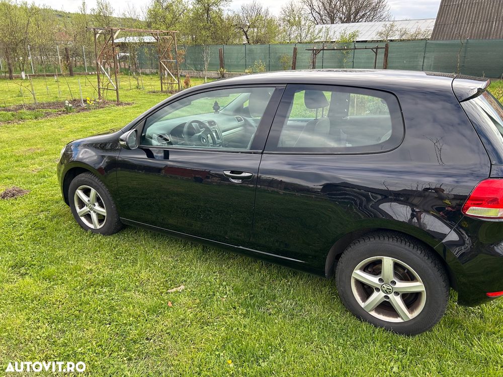 Volkswagen Golf - 5