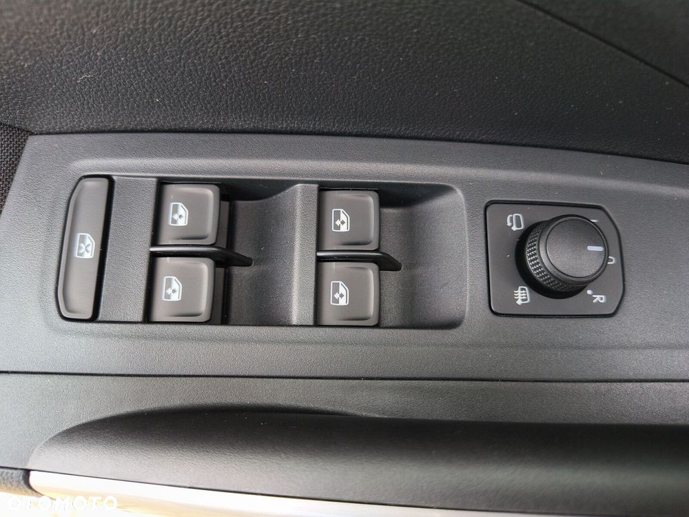 Skoda Fabia 1.5 TSI Drive DSG - 20