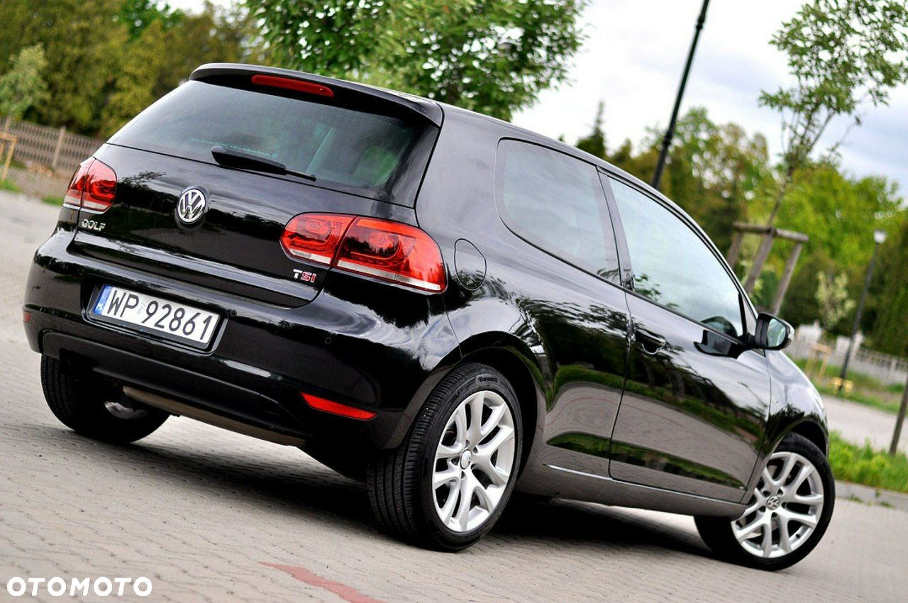 Volkswagen Golf - 23