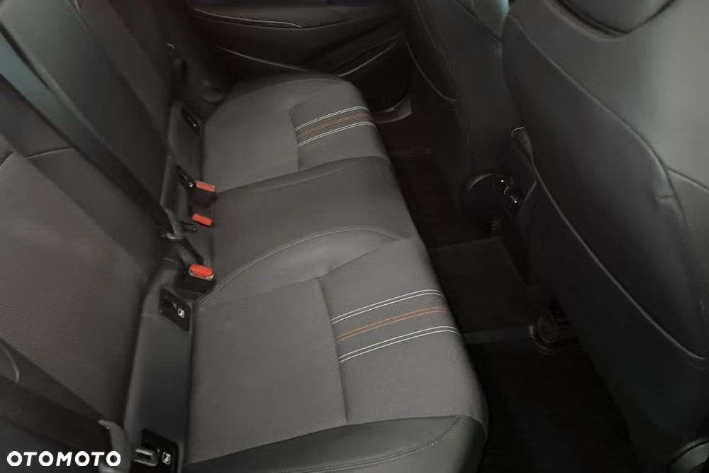Toyota Corolla 1.8 Hybrid GPF GR Sport - 21