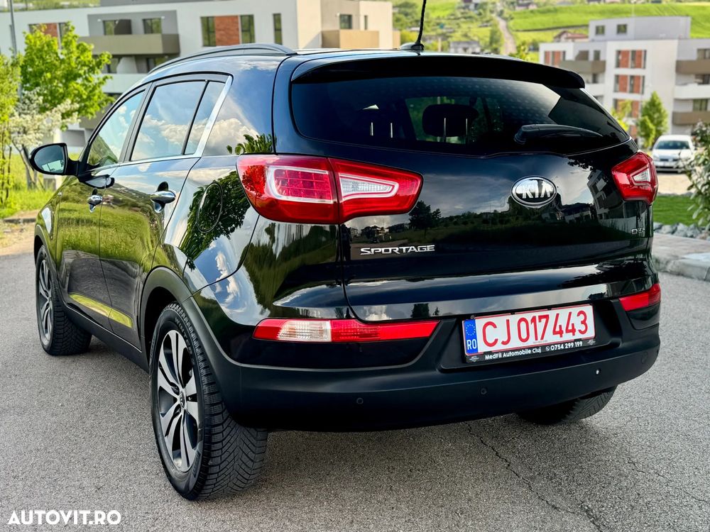Kia Sportage 2.0 CRDI 4WD Automatik Spirit - 11
