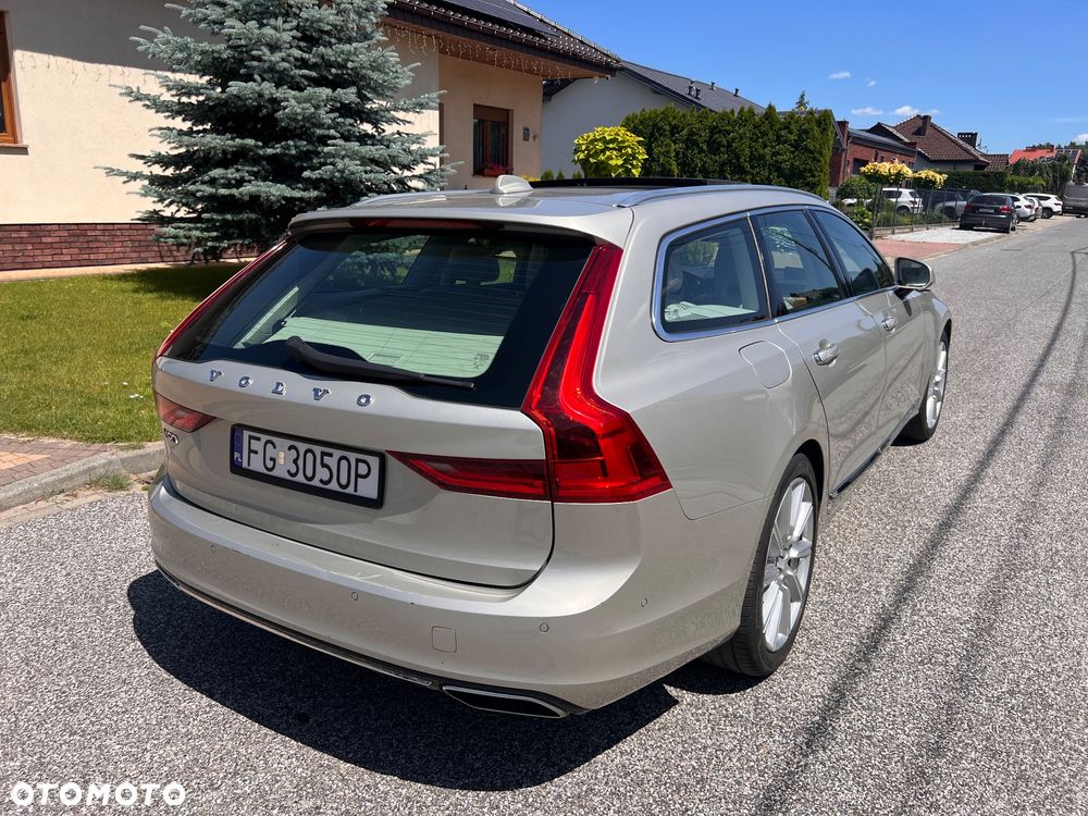 Volvo V90 D4 Inscription - 12