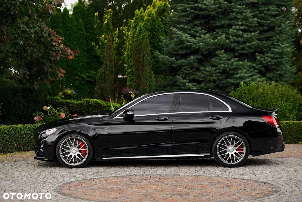 Mercedes-Benz Klasa C AMG 63 S AMG Speedshift 7G-MCT - 12