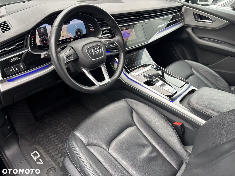 Audi Q7 50 TDI Quattro Tiptronic - 16