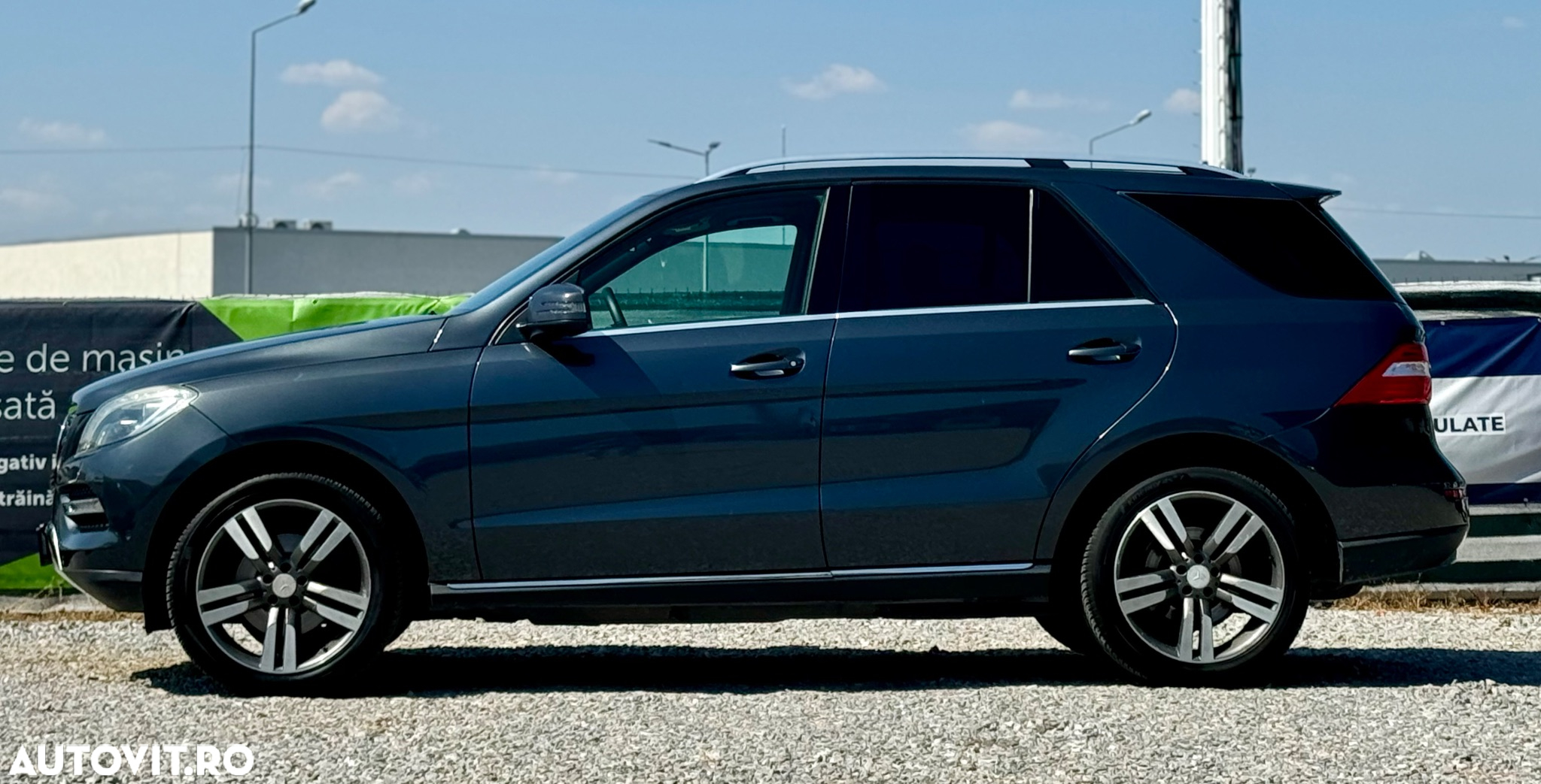 Mercedes-Benz ML 350 BlueTEC 4MATIC 7G-TRONIC Edition 1 - 19